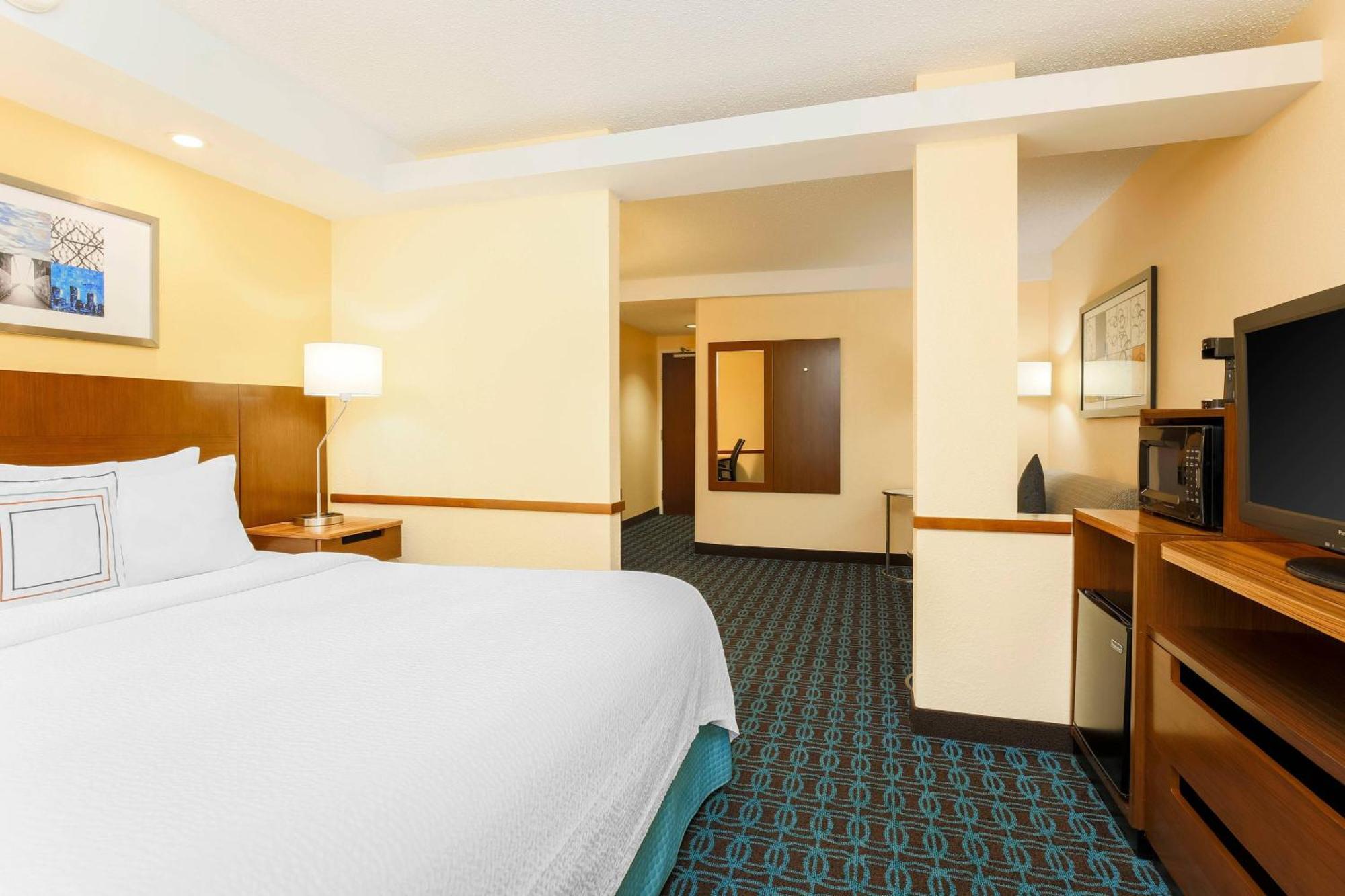 Fairfield Inn And Suites By Marriott Tampa Brandon Экстерьер фото