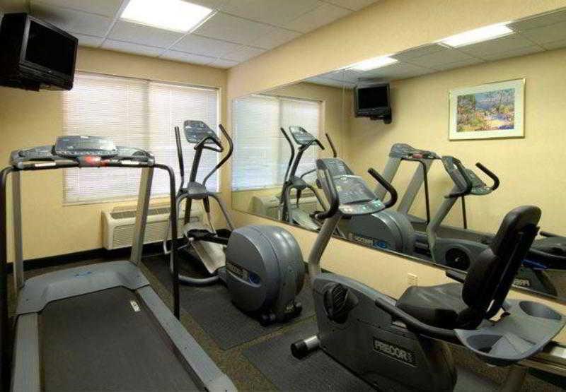 Fairfield Inn And Suites By Marriott Tampa Brandon Удобства фото